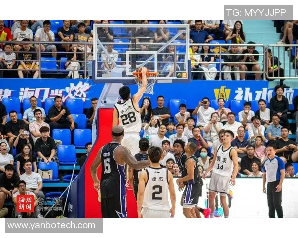 中美篮球明星赛场冲突瞬间引发热议球迷反应各异